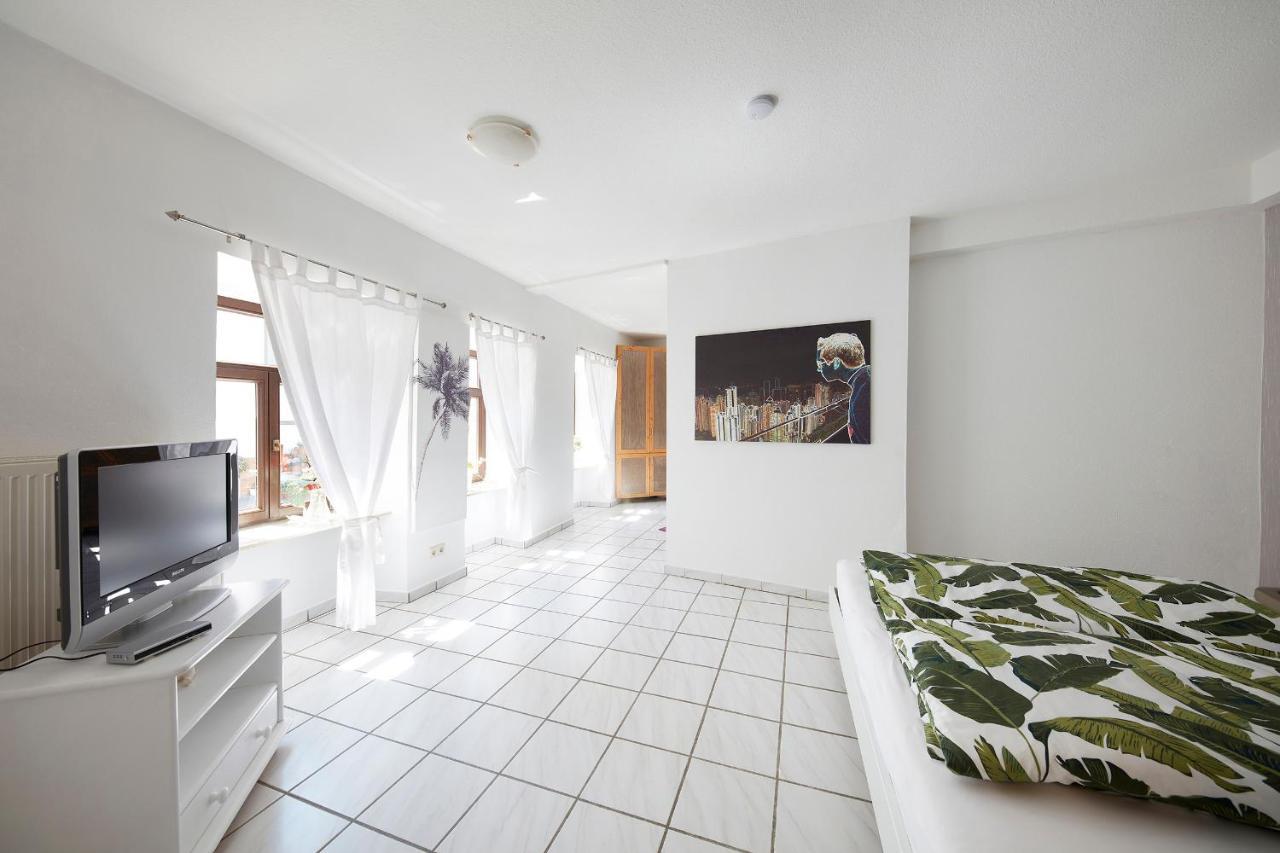 Ferienwohnung Eulenhof Камп-Борнхофен Екстериор снимка
